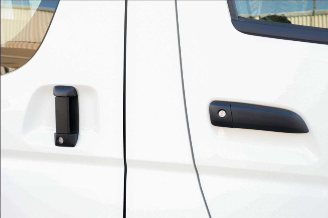 تويوتا هاياس Toyota Hiace TOYOTA HIACE 2.5L 16-STR HR STD MT DSL 2025 Export Only