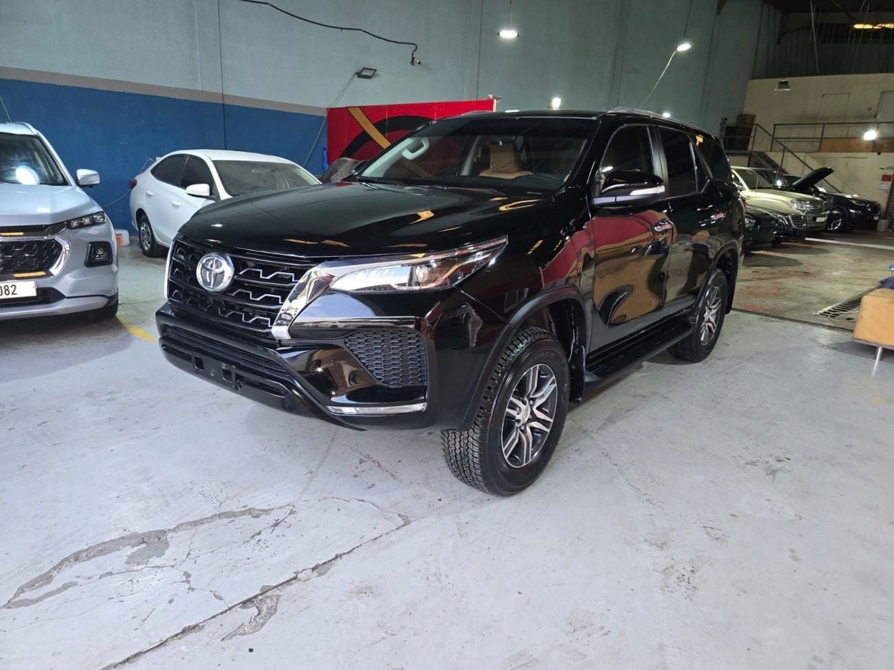 Toyota Fortuner EXR 2.7L (160 HP)