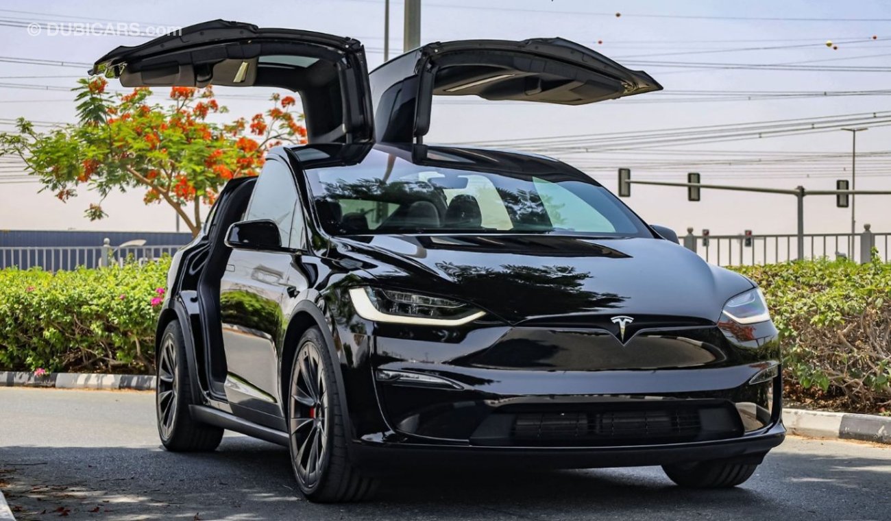 Tesla Model X Plaid TRI Motor 1020HP , 2023 GCC , 0Km , (ONLY FOR EXPORT)