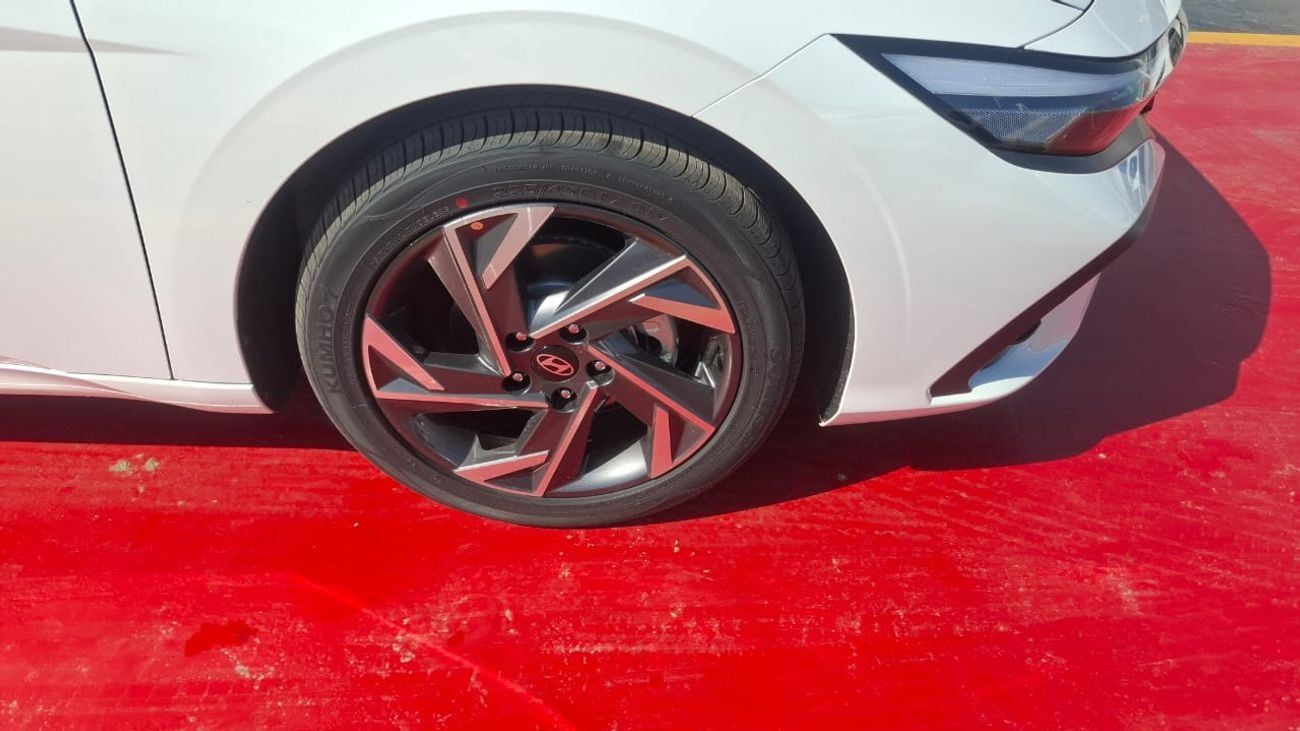 هيونداي إلانترا 2025 HYUNDAI ELANTRA (EXPORT ONLY)