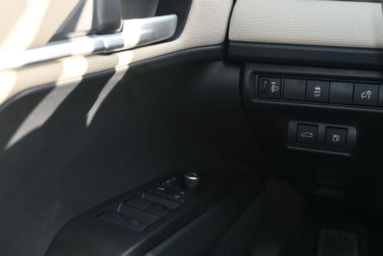 Toyota Camry Toyota Camry LE 2.5L Hybrid, Model 2025 Color White (Export Price)