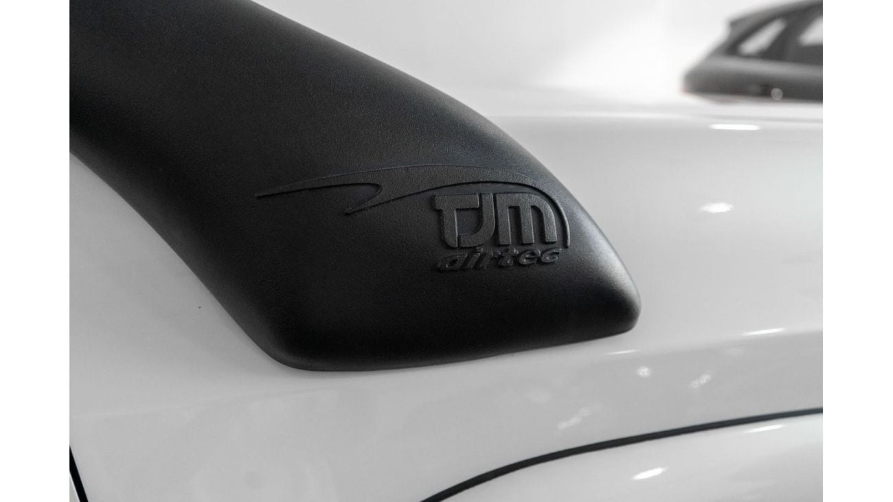 Toyota Land Cruiser VXR Arctic Trucks AT32 Conversion