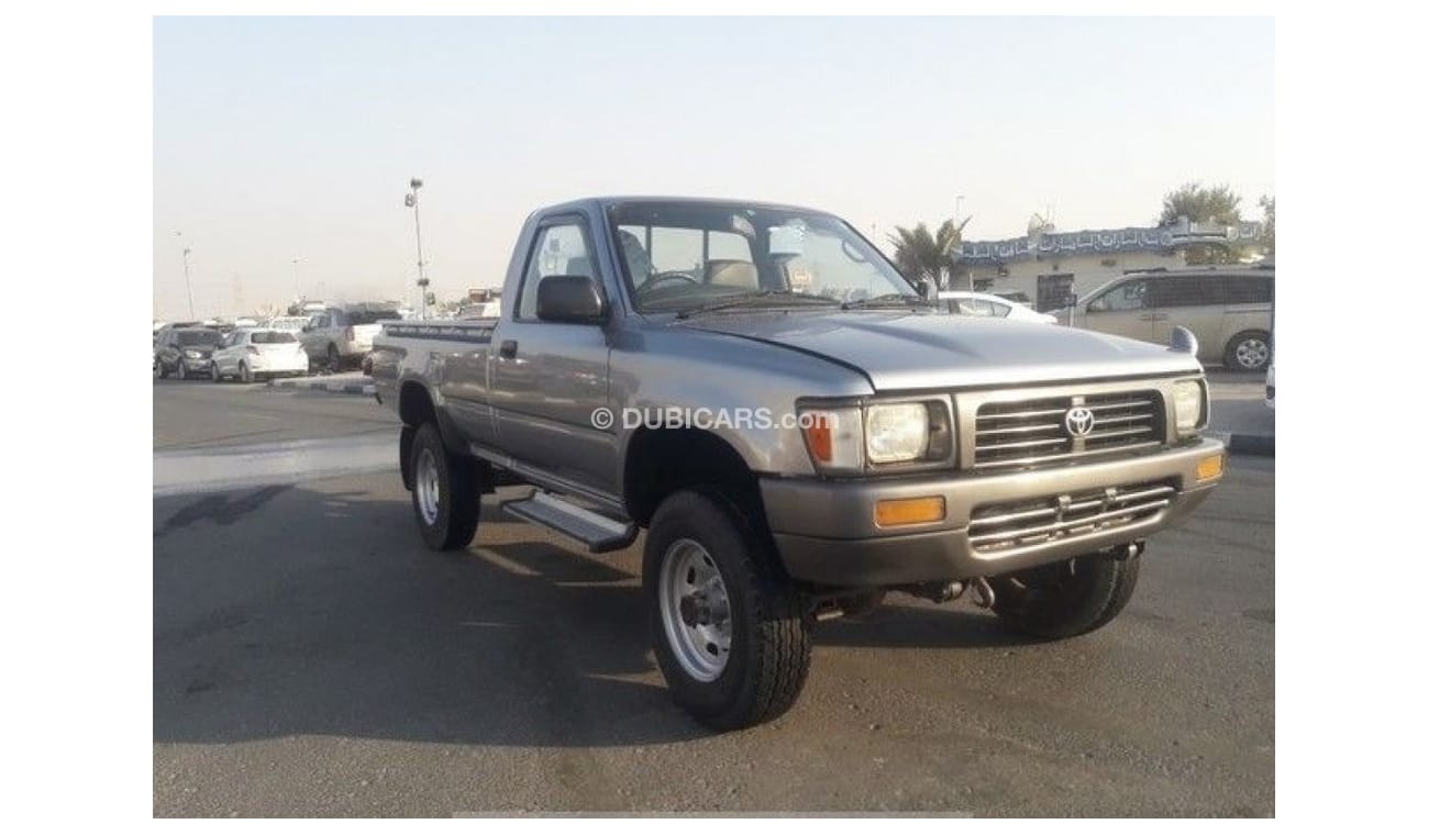 Toyota Hilux TOYOTA HILUX RIGHT HAND DRIVE (PM914)