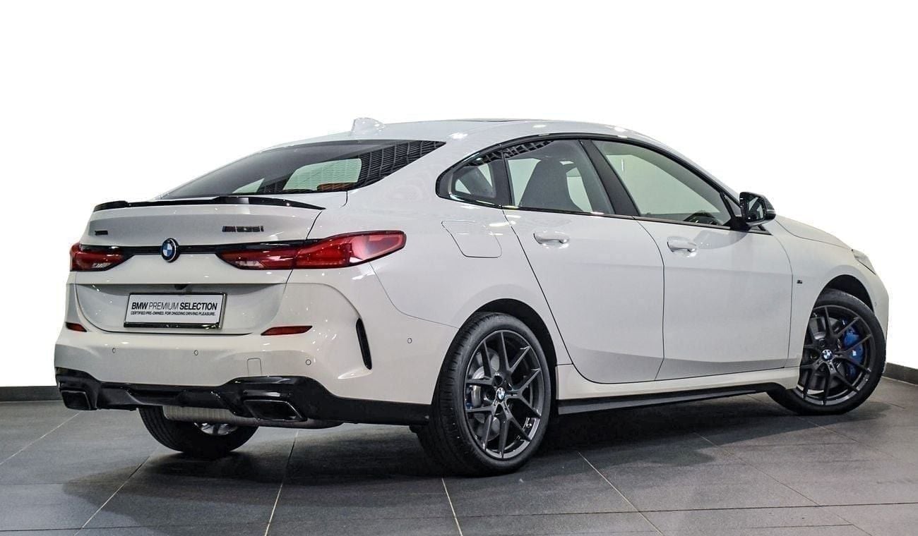BMW M235i  2.0 L XDRIVE