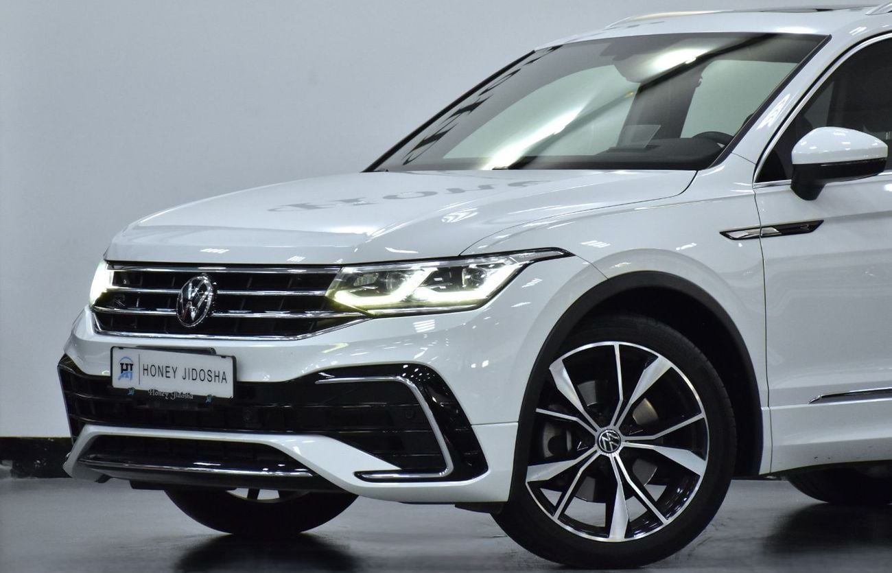 Volkswagen Tiguan R-LINE PREMIUM Volkswagen Tiguan 4Motion ( 2024 Model ) in White Color GCC Specs
