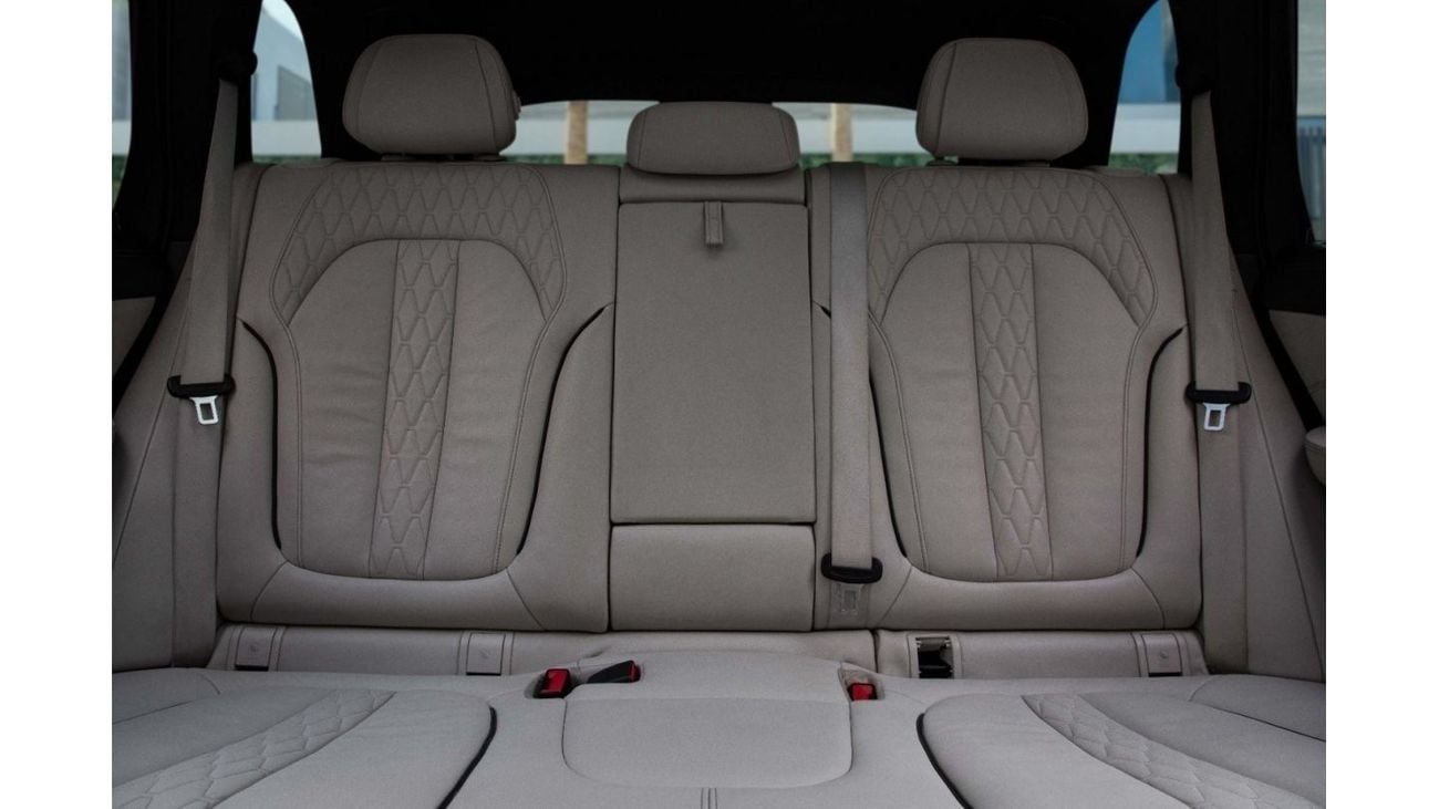 BMW X5 Masterclass M-Kit | 4,308 P.M  | 0% Downpayment | Agency Service Contract 2027