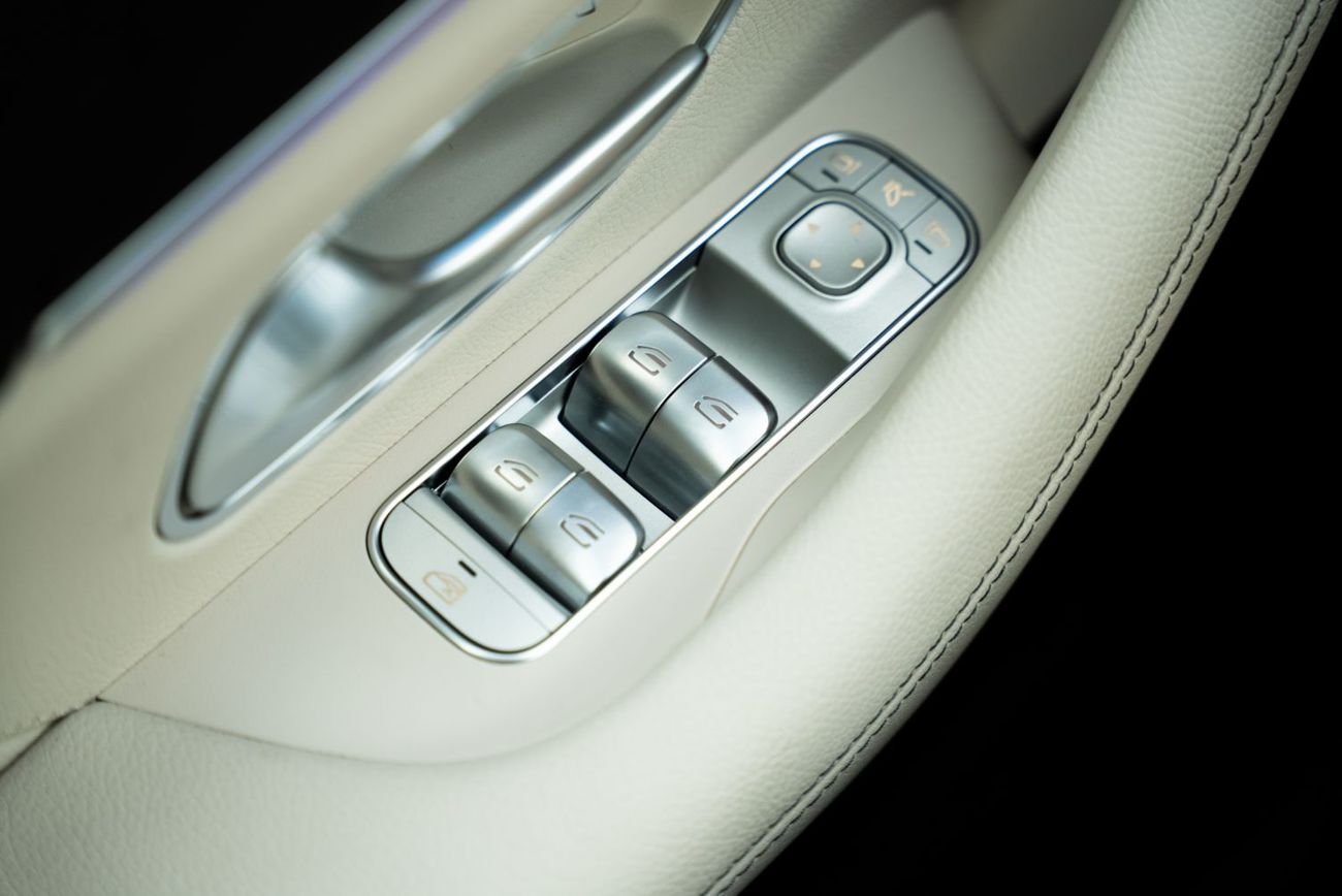 مرسيدس بنز GLS 450 4MATIC AMG 2024 Brand New European Specs 3.0L V6