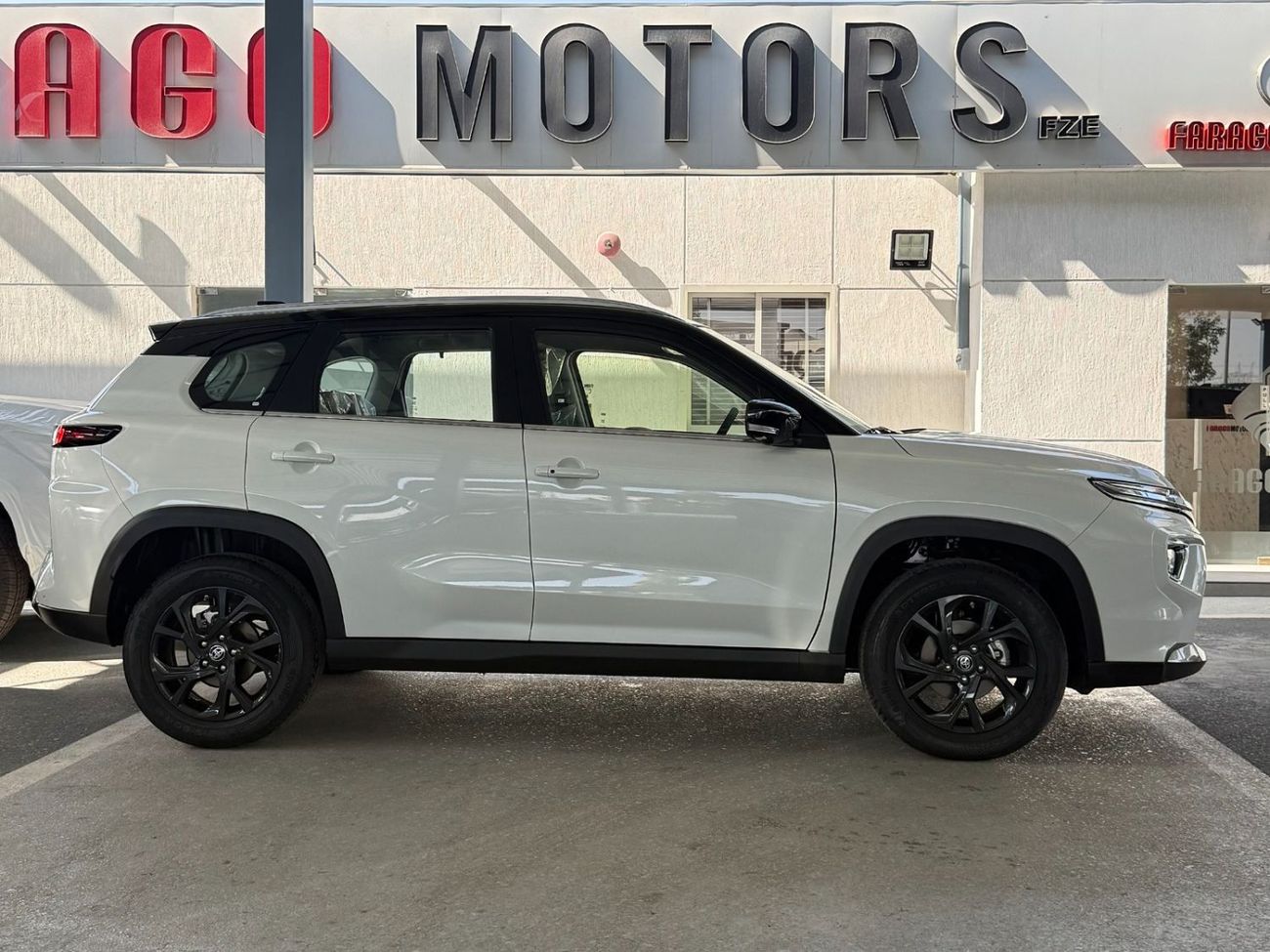 تويوتا أوربان كروزر URBAN CRUISER GLX 1.5 PANORAMA **EXPORT ONLY**التصدير فقط خارج الخليج***