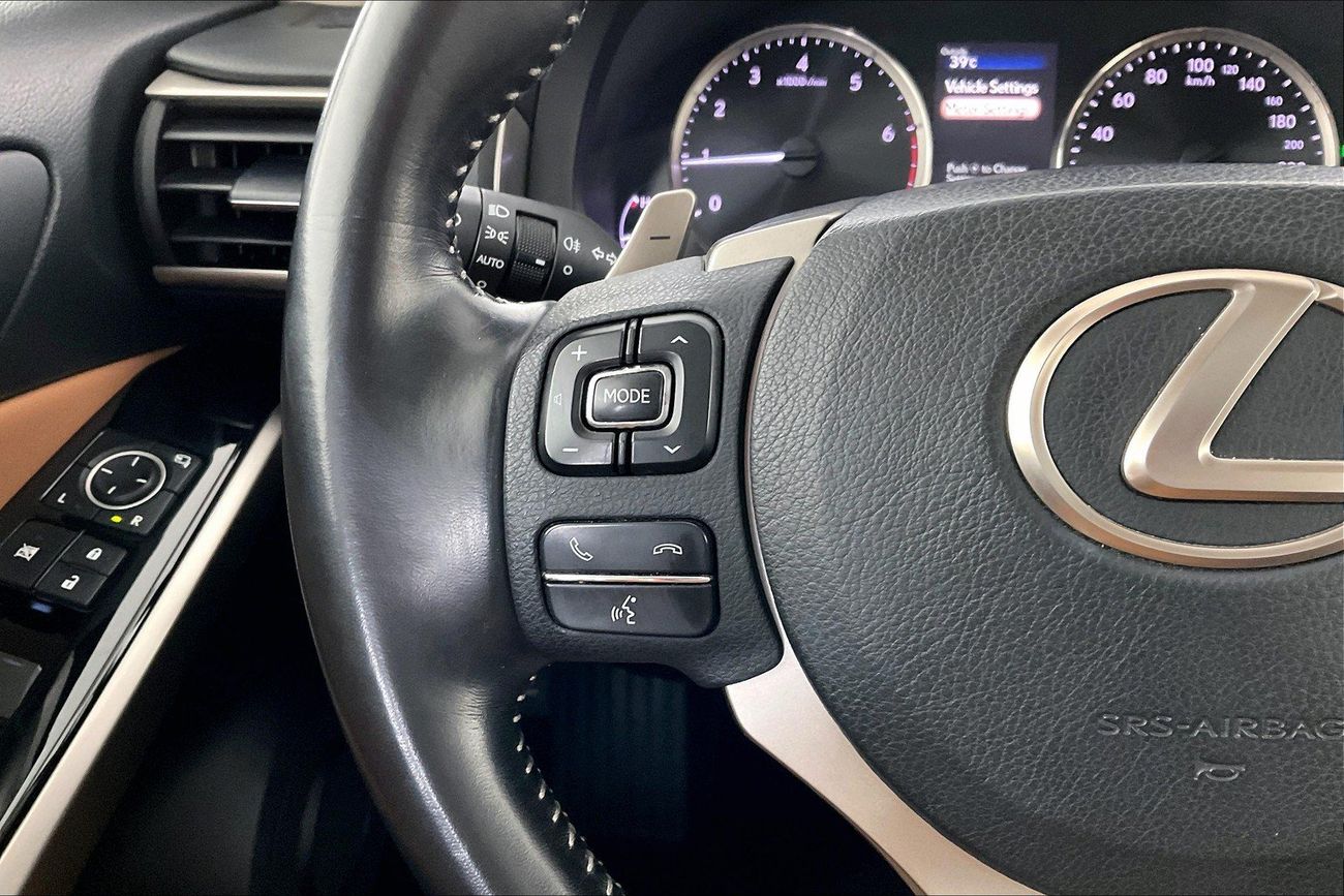 Lexus IS300 Premier | upto AED 20,000 Ramadan Discount | Guaranteed Warranty | 0 Down Payment