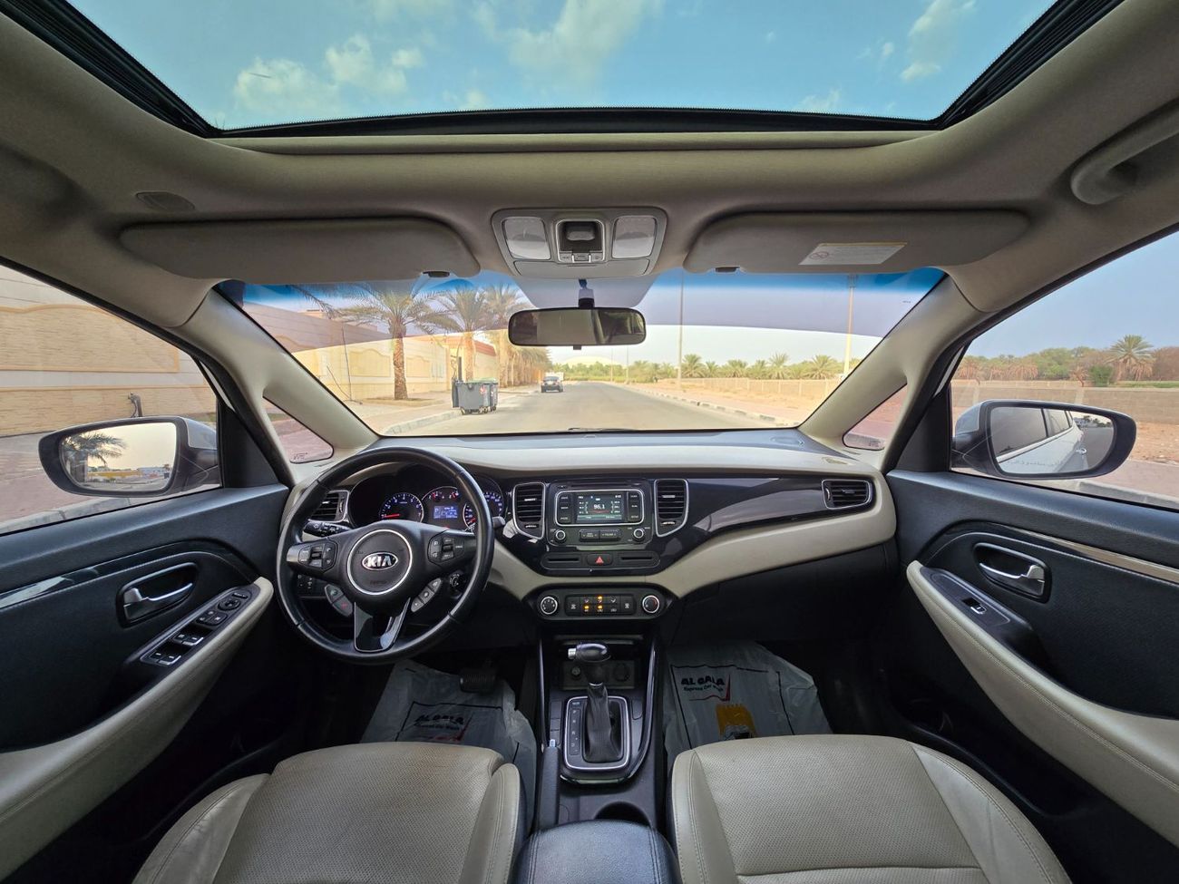 Kia Carens EX Deluxe 2.0L