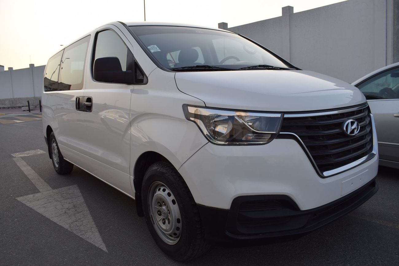 Hyundai H-1 Mid Hyundai H1 12 seater, model:2019. Excellent condition