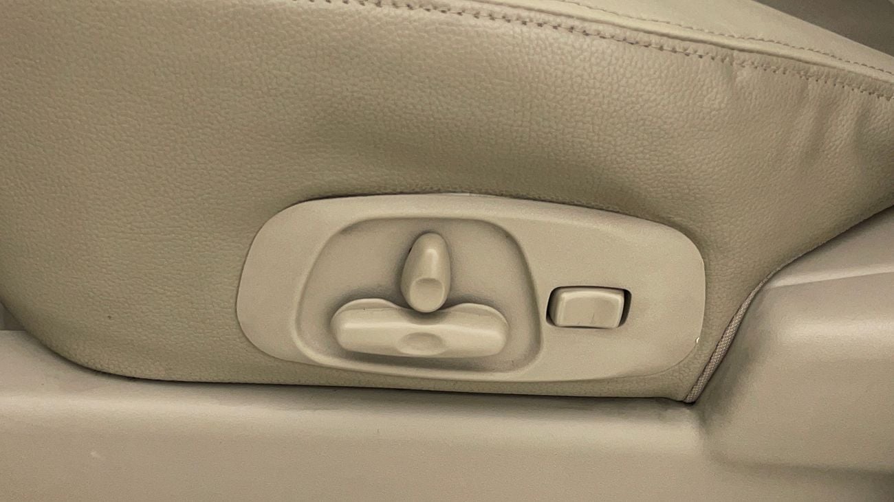 Mitsubishi Pajero GLS HIGHLINE 3.8 | Zero Down Payment | Home Test Drive