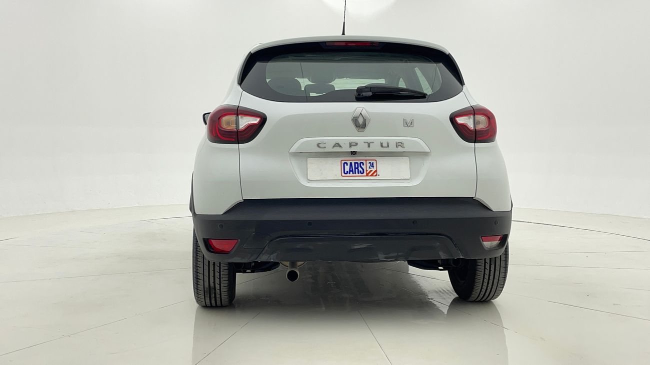 Renault Captur PE 1.6 | Zero Down Payment | Free Home Test Drive