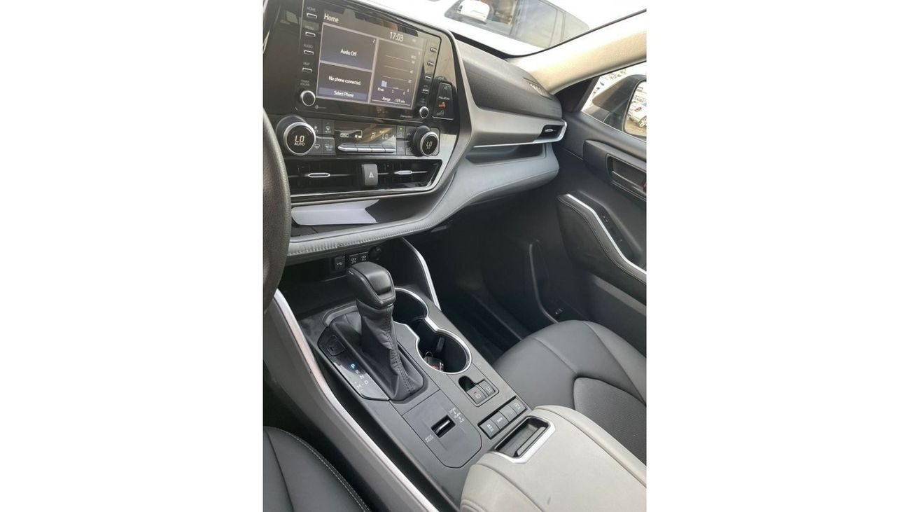 Toyota Highlander 2020 Toyota Highlander LE+ 3.5L V6 MidOption+ 7 Seater -