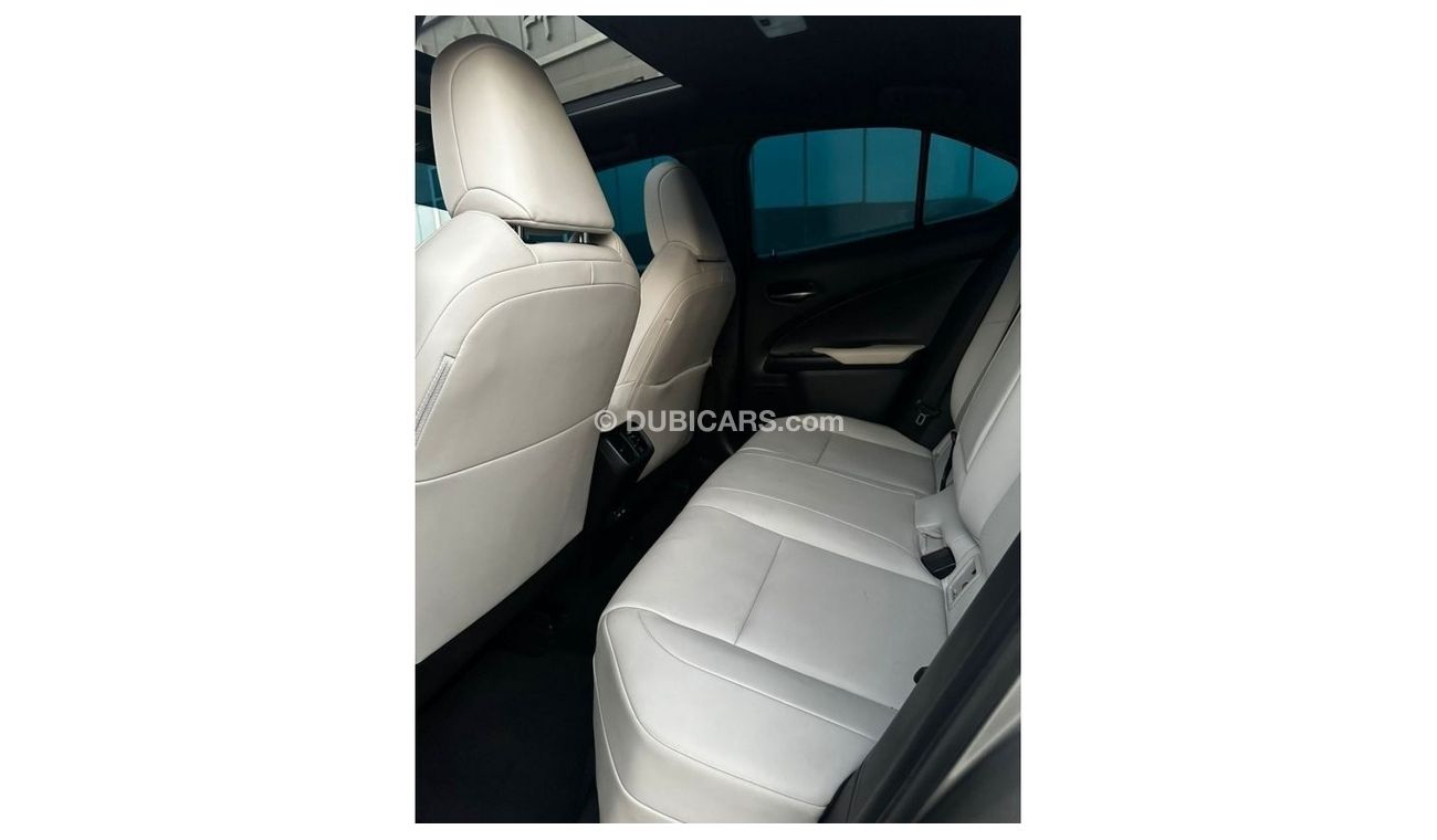 Lexus UX200 Excellence