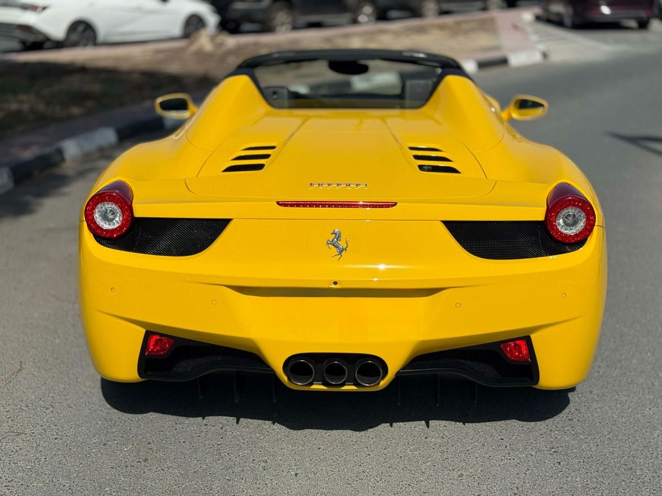 فيراري 458 سبايدر GCC SPEC NEAT AND CLEAN