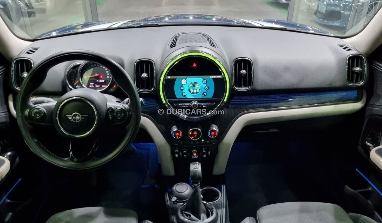 Mini Cooper Countryman Std MINI COOPER COUNTRYMAN 2018 GCC IN PERFECT CONDITION FOR 75K AED ONLY INCLUDING 1 YEAR WARRANTY