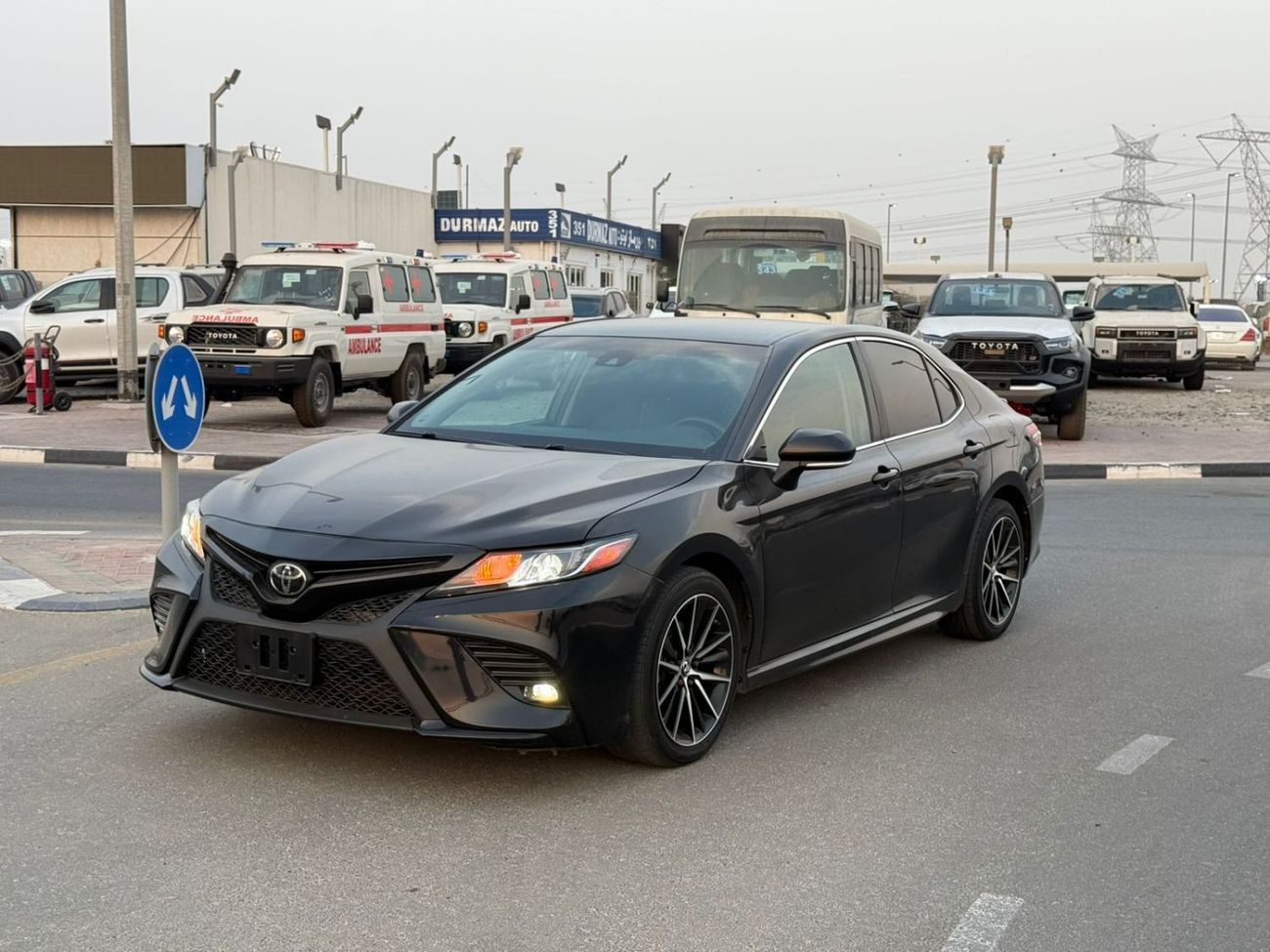 تويوتا كامري SE 2.5L (181 HP)