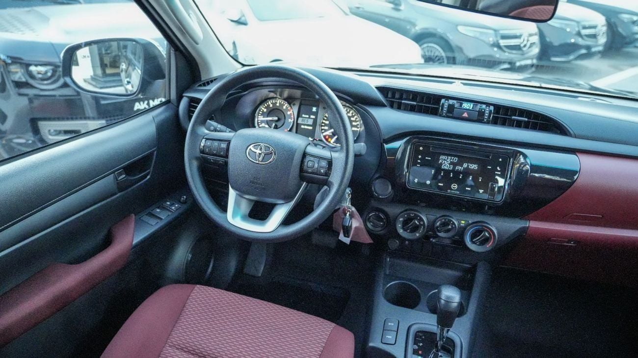 تويوتا هيلوكس GLX 2.7L Double Cab Utility 4WD A/T 2025MY EXPORT PRICE