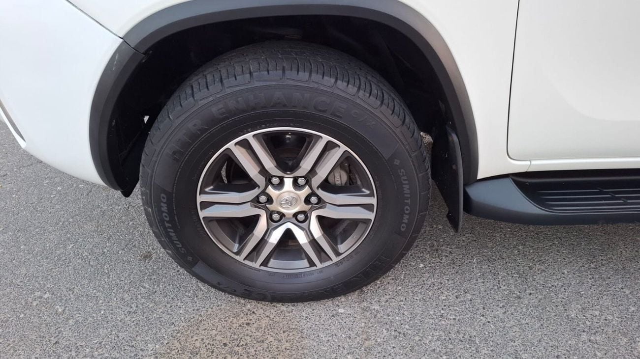 Toyota Fortuner EXR 2.7L (160 HP)