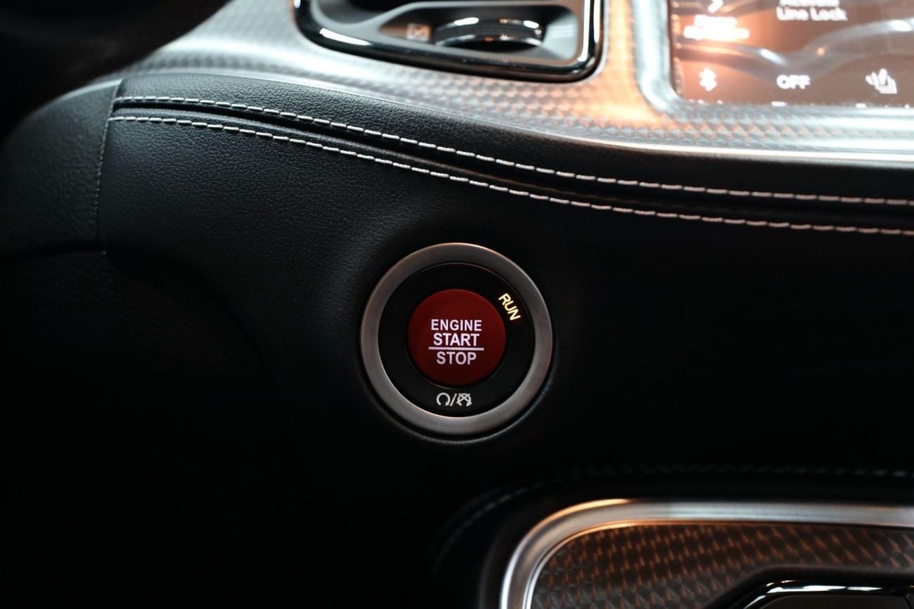 دودج تشالينجر SRT Hellcat 6.2L (707 HP)