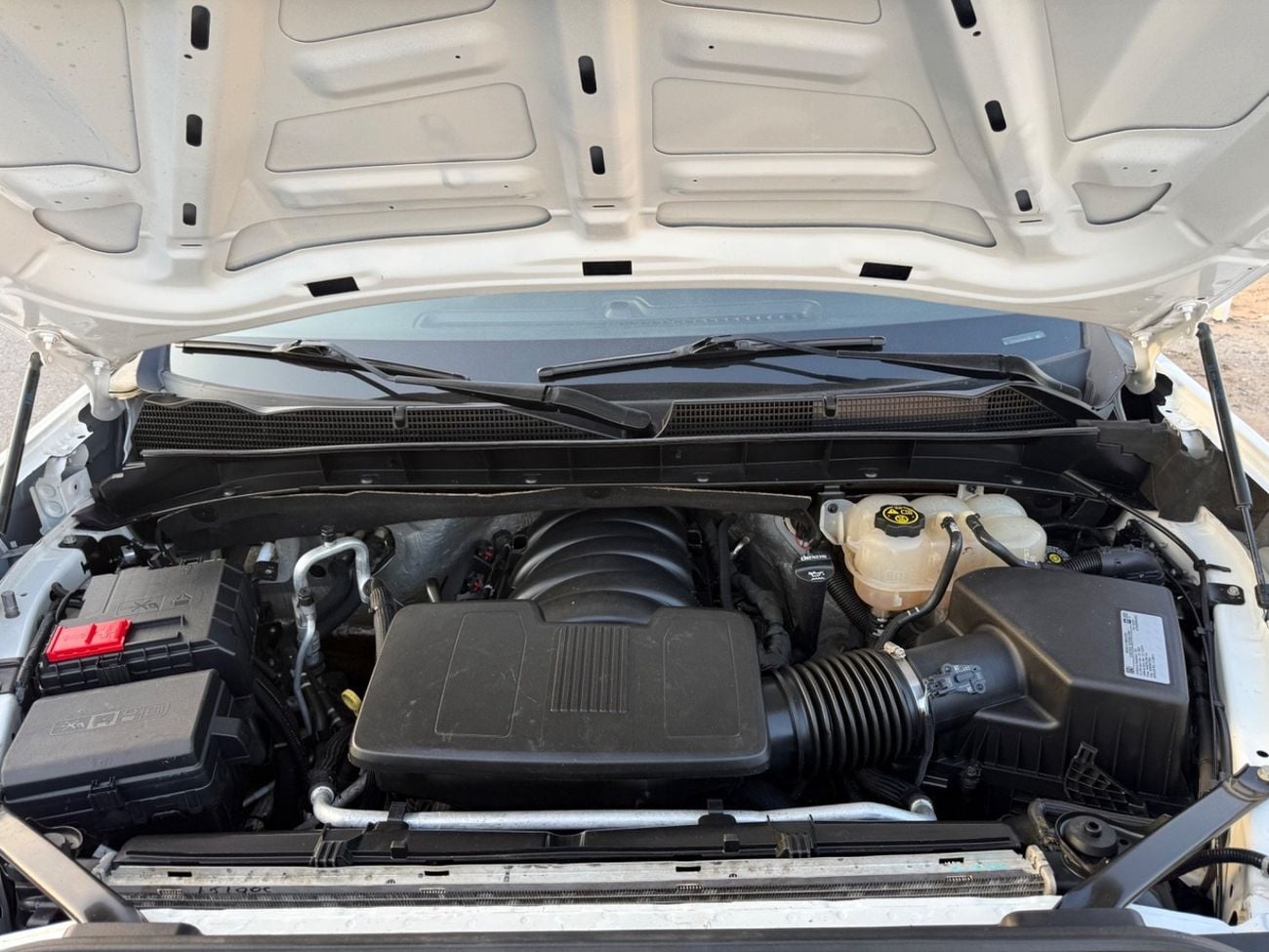 جي أم سي سييرا 1500 CREWCAB ELEVATION 5.3L V8 AT4 Crew Cab (AWD)