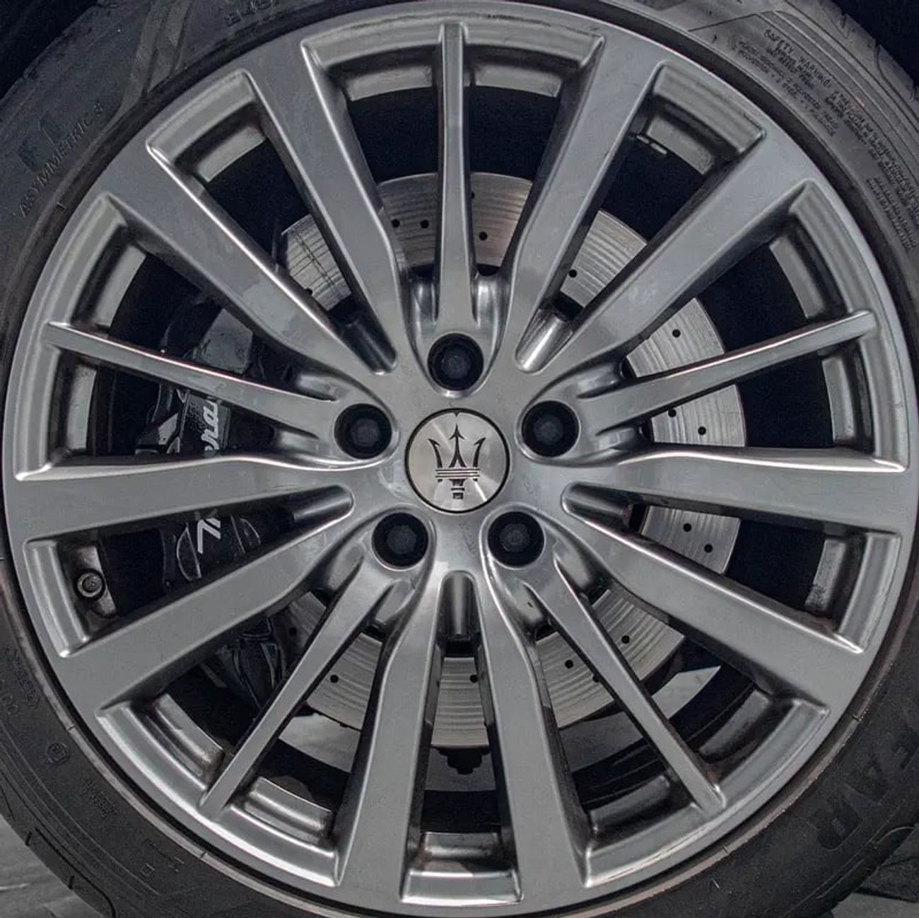 Maserati Ghibli GT Hybrid 2.0L