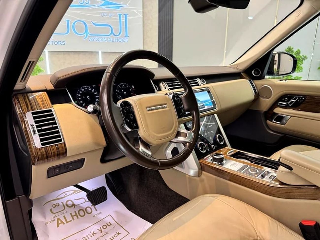 Land Rover Range Rover AUTOBIOGRAPHY VOGUE || GCC II FULLY LOADED || PERFECT CONDITION || ACCIDENT FREE