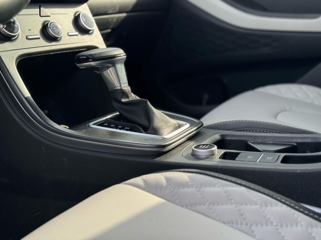 هيونداي كريتا HYUNDAI CRETA 2024 1.5L gcc