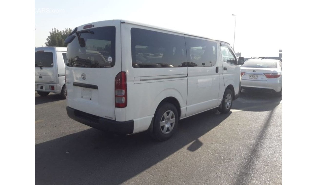 تويوتا هاياس Hiace RIGHT HAND DRIVE (Stock no PM 725 )