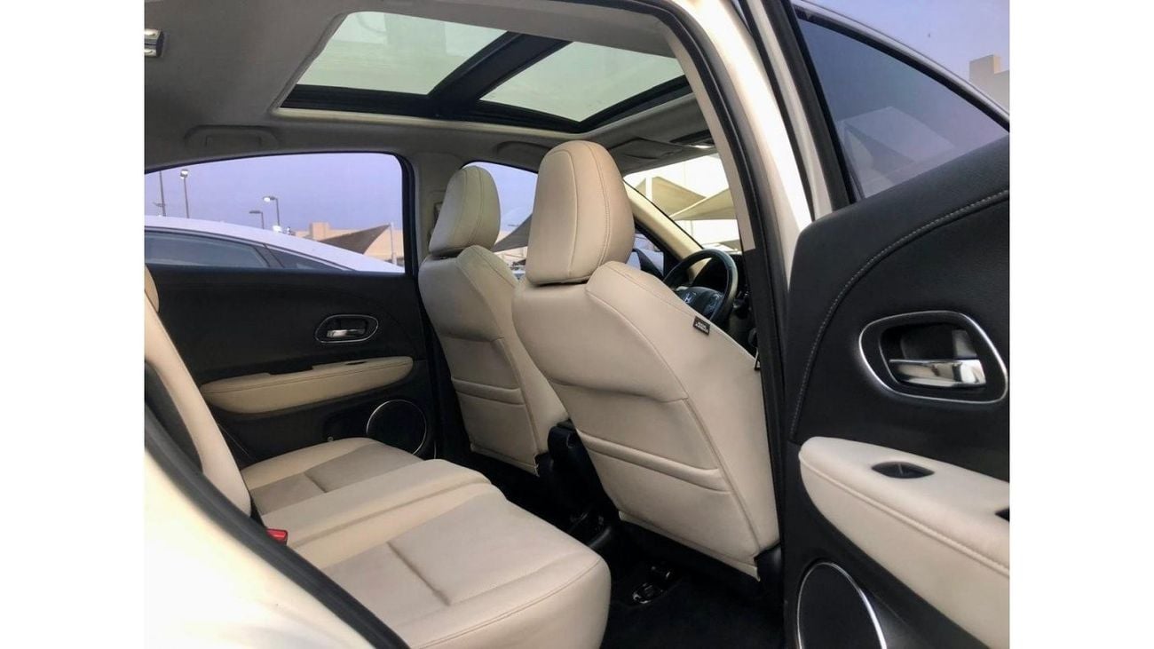 Honda HRV HONDA,HR-V 2020 FULL OPTIONS GCC,panoramic