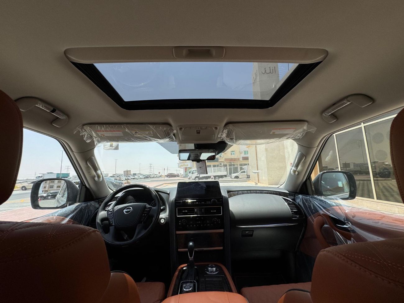 نيسان باترول نيسان باترول بلاتينيوم V8 موديل 2024 – رمادي | صفر كيلومتر | فل أوبشن