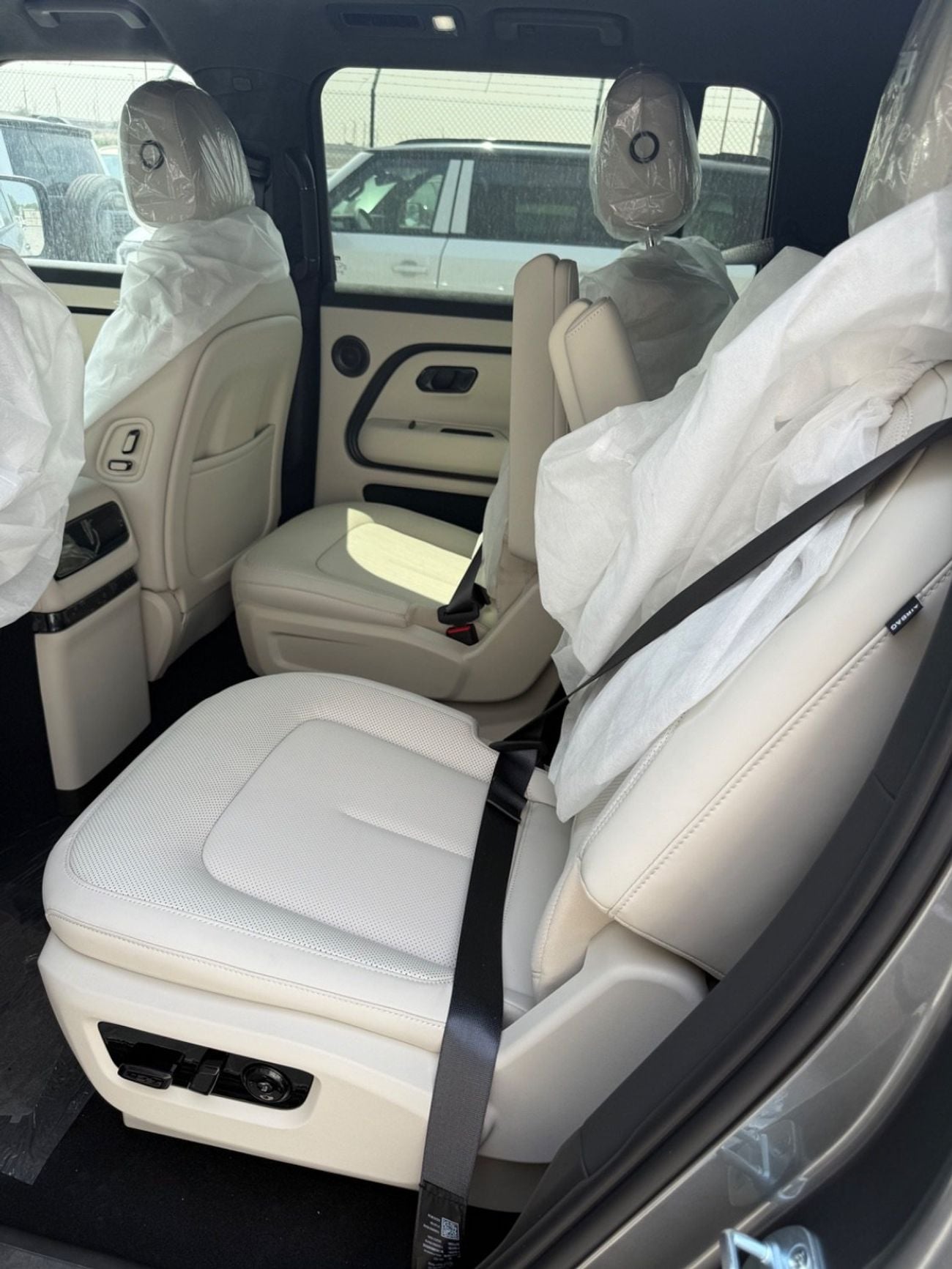 روكس أداماس Adamas 7seater gold-white