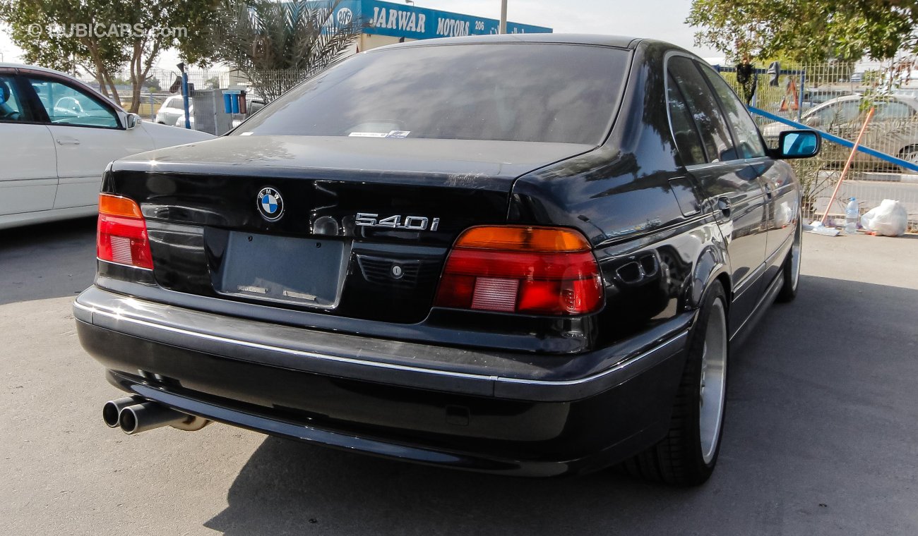 بي أم دبليو 540 i