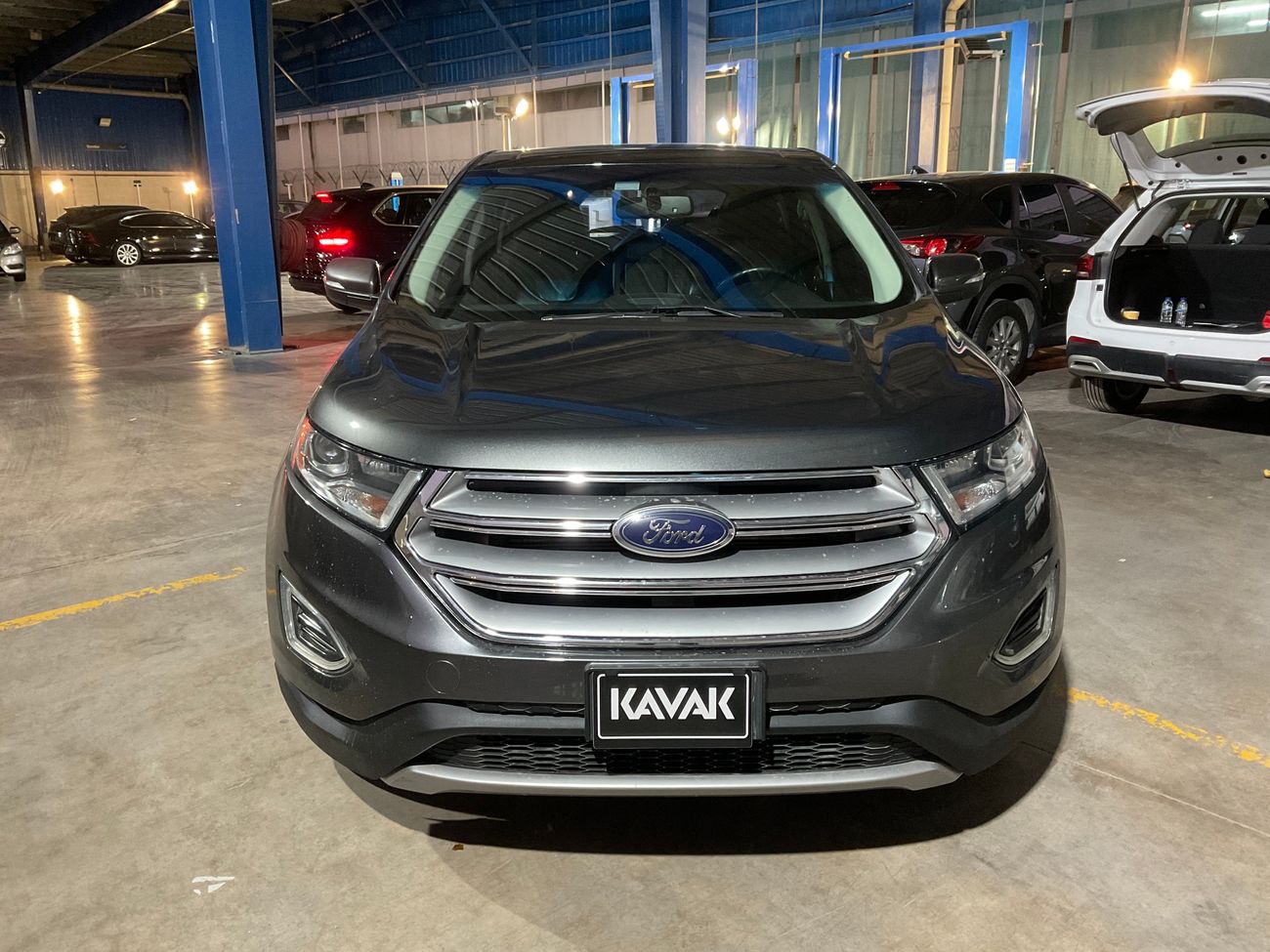 فورد إدج Titanium / Titanium Plus | شامل الضمان | 0 ﺪﻔﻋﺓ ﺃﻮﻟﻯ