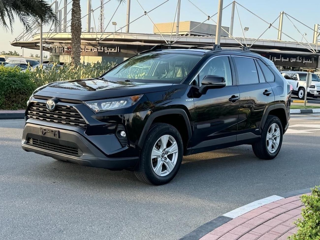 تويوتا راف ٤ 2019 HYBRID RUN AND DRIVE AWD USA IMPORTED