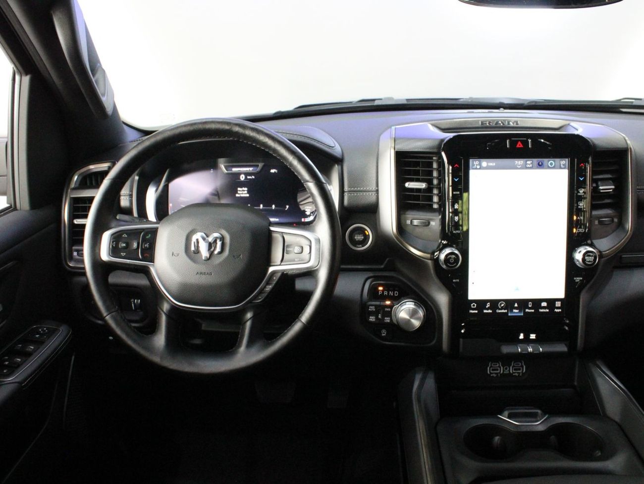 رام 1500 DODGE RAM SPORT | Low mileage | with Warranty