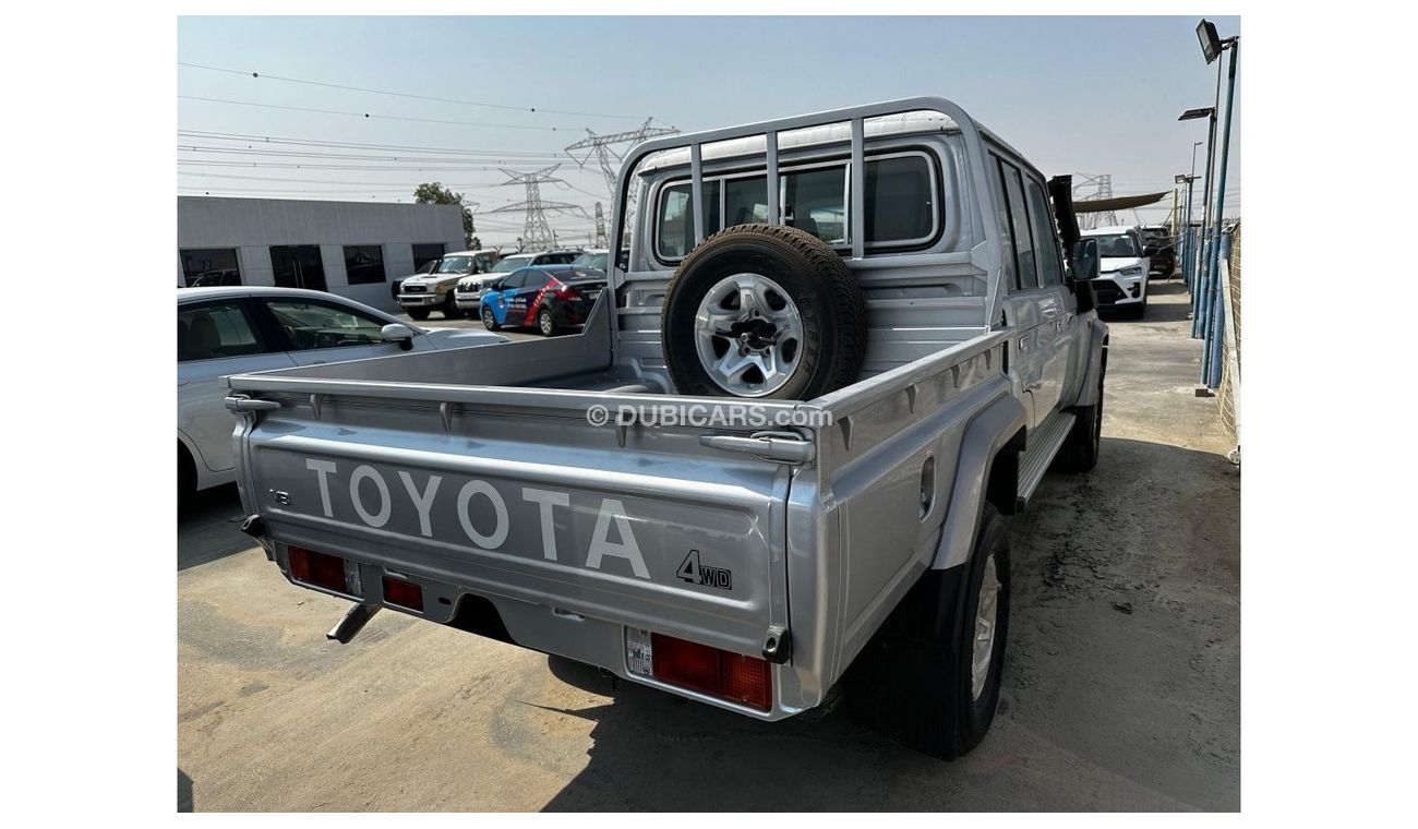 Toyota Land Cruiser Pick Up 79 Double Cab Limited