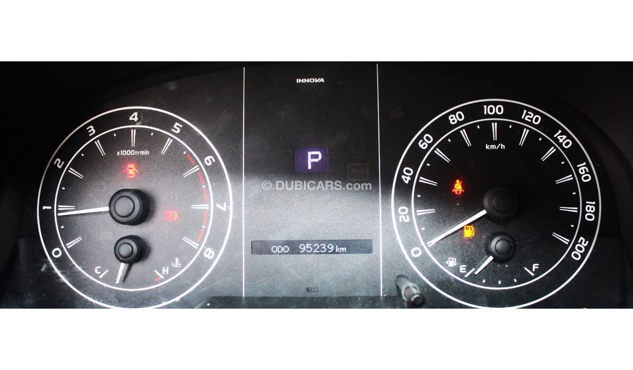 Toyota Innova SE Toyota Innova 2016 GCC, in excellent condition