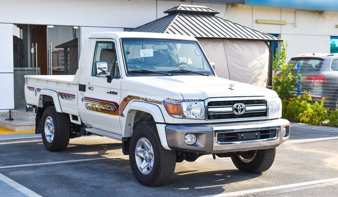 Toyota Land Cruiser Pick Up TOYOTA LAND CRUISER PICK UP LX V6 SINGLE CABIN 2022 EXPORT PRICE