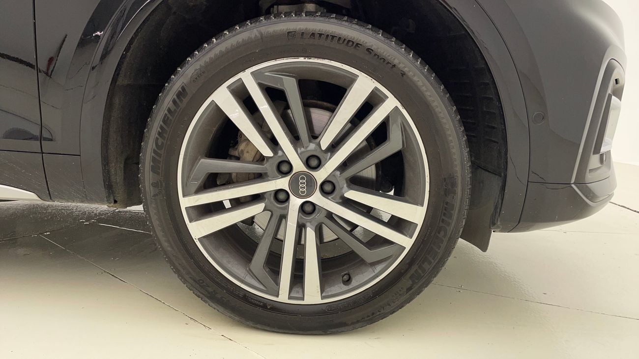 أودي Q5 45 TFSI PROGRESS 2 | بدون دفعة مقدمة | اختبار القيادة في المنزل