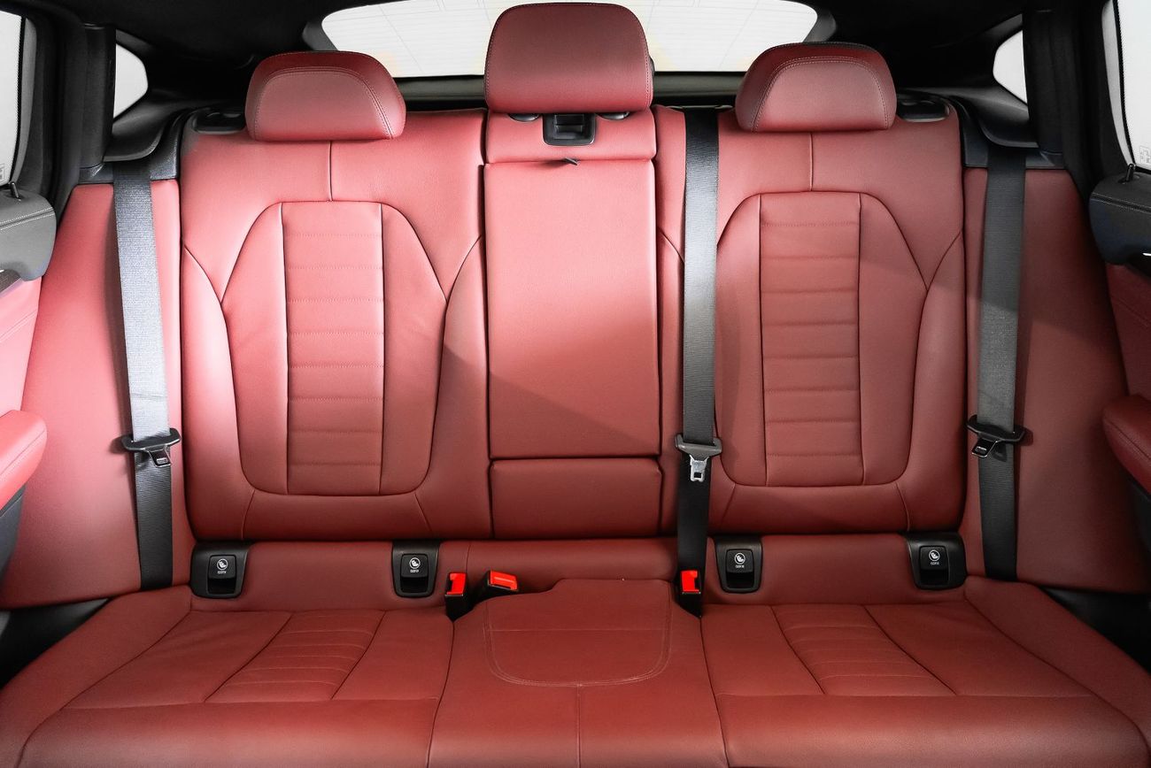 بي أم دبليو X4 xDrive 30i M Sport 2.0L