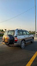 Toyota Land Cruiser GXR 4.2 DEISEL GXR GCC Specs