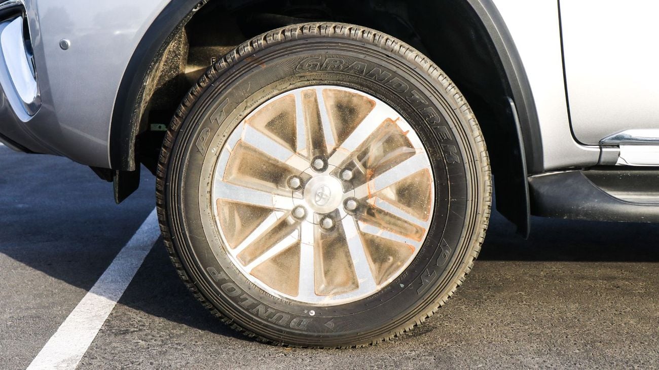 Toyota Fortuner ECT0025 - Toyota Fortuner 4.0L Petrol Auto 4wd V6 Silver