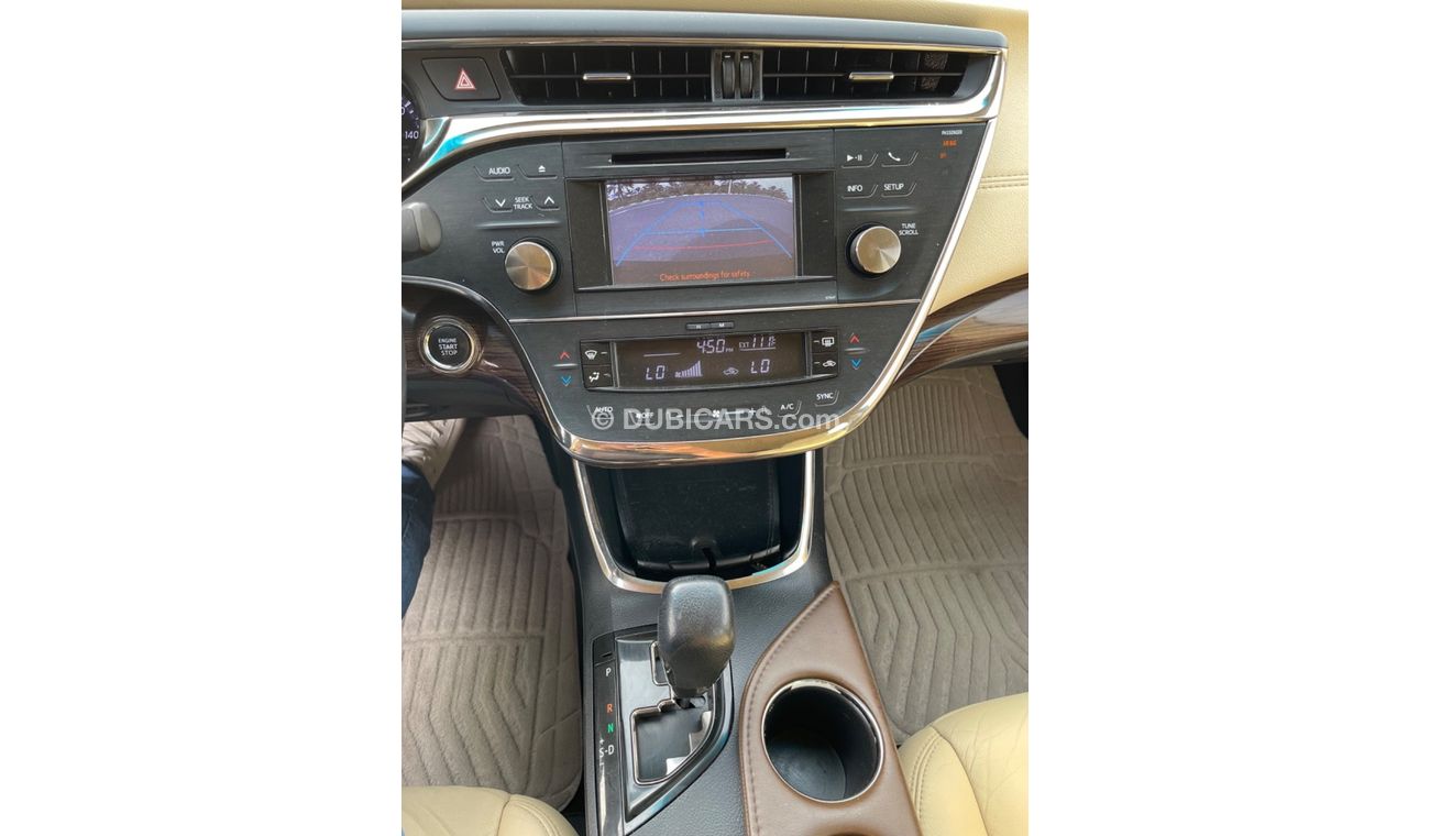 Toyota Avalon SE Toyota Avalon  Model 2014 USA  3,5 VERY GOOD CONDITION