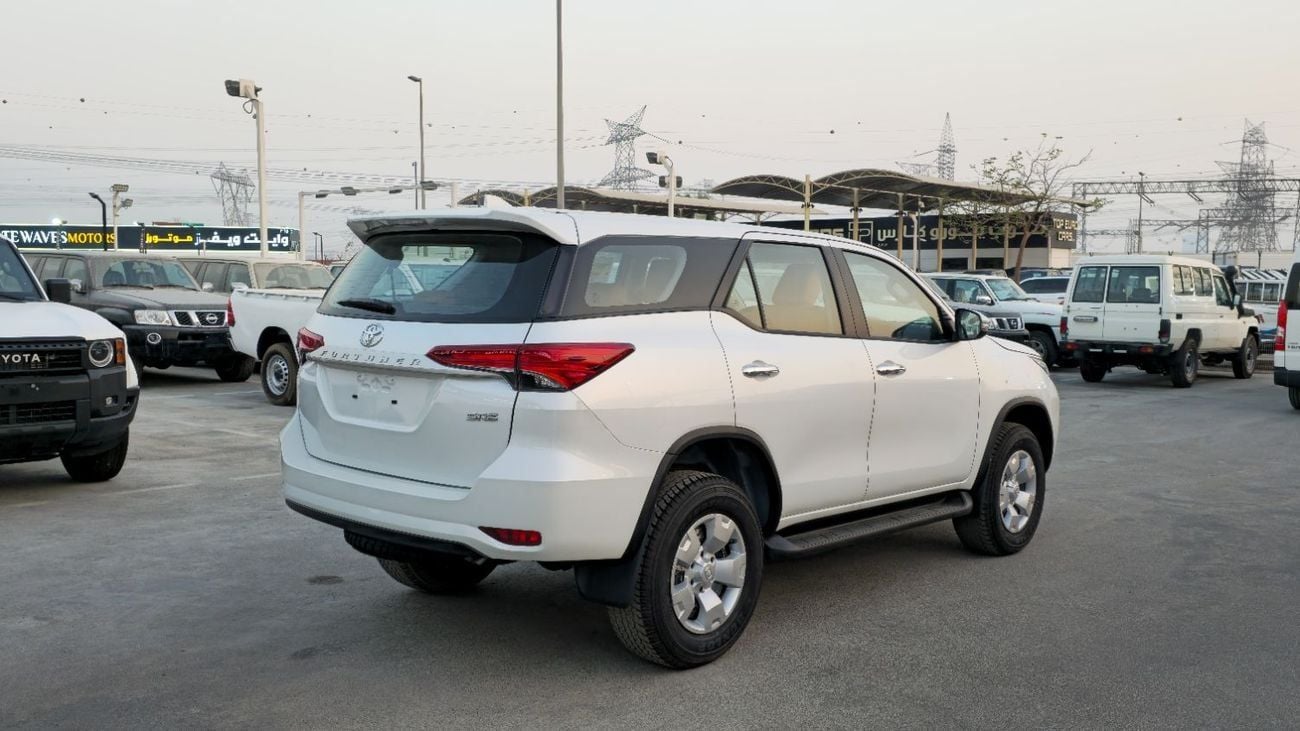 Toyota Fortuner 2.7L EXR TOYOTA FORTUNER 2.7L AT  E-WHITE-2025