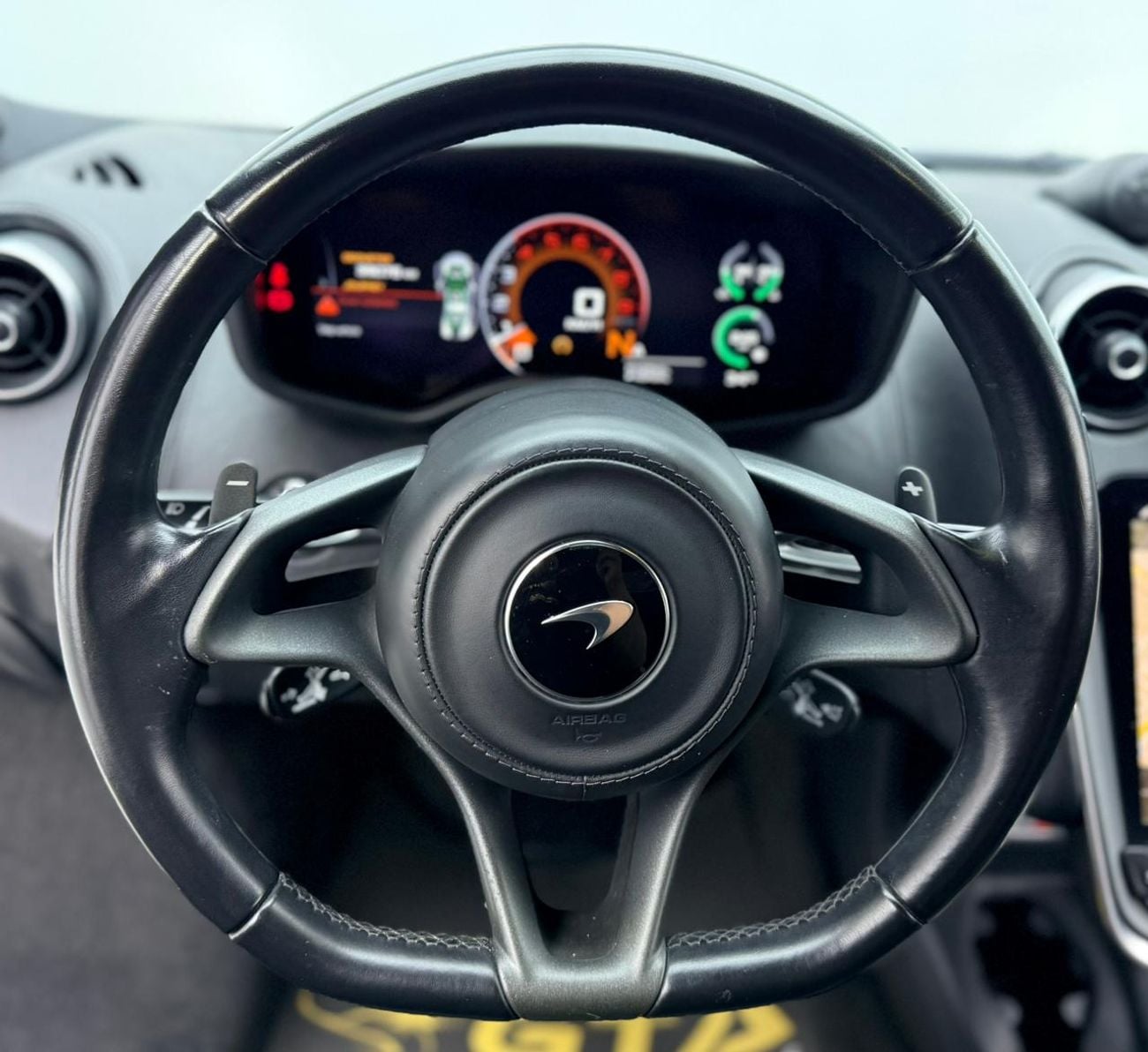 McLaren 570S 2019 McLaren 570 S, 2026 McLaren Warranty, 2027 McLaren Service Pack, Low km, GCC