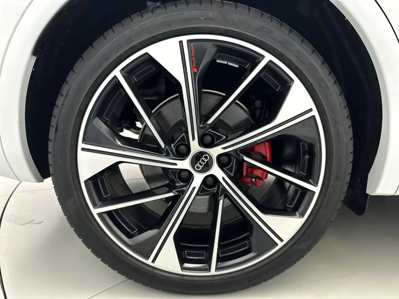 Audi SQ5 Sportback TFSI 354hp (Ref# 43590)