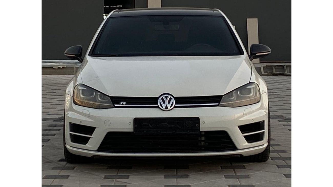 فولكس واجن جولف ار