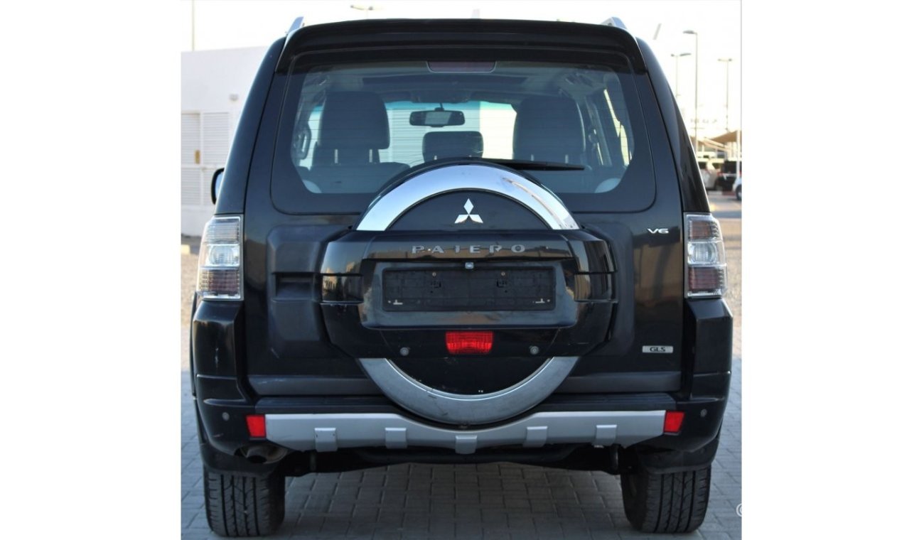 Mitsubishi Pajero Mitsubishi Pajero 2011 GCC No. 1 full option in excellent condition, without paint, without accident